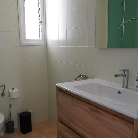 Comfortable House With A Pool Very Close To The Beach, Amfora Cugat *