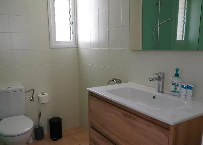 Comfortable House With A Pool Very Close To The Beach, Amfora Cugat *